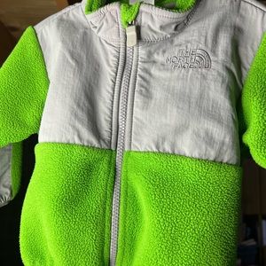 Infant baby 6-12m fleece North face jacket